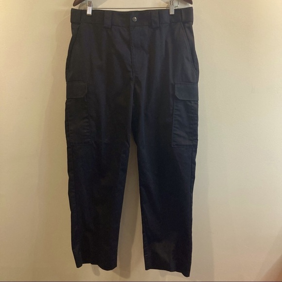 5.11  TACTICAL Sz 36 x 30 Multiple Pockets Tactical Pants - Picture 1 of 14